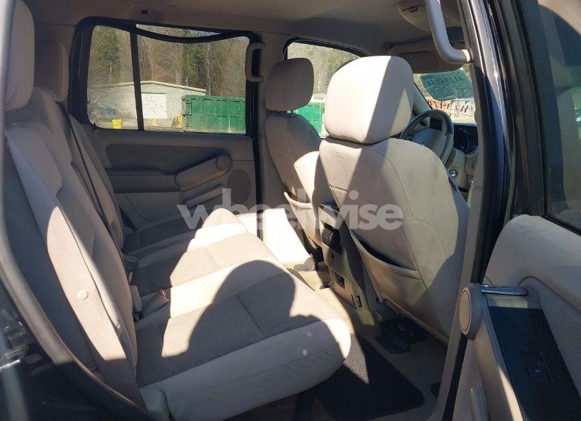 Photo 8 of 2006 Ford Explorer XLT (VIN 1FMEU63E56UB33080)