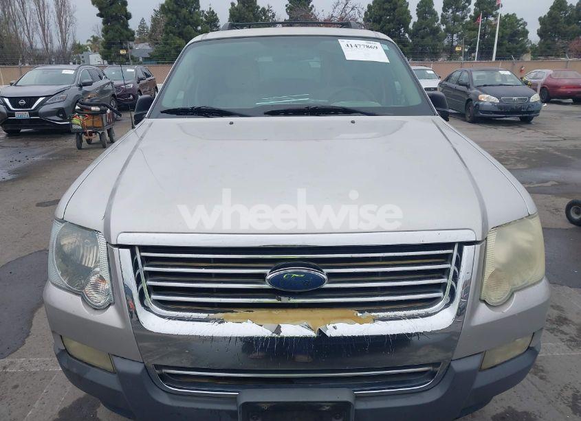 Photo 6 of 2006 Ford Explorer XLT (VIN 1FMEU63E56UB65348)