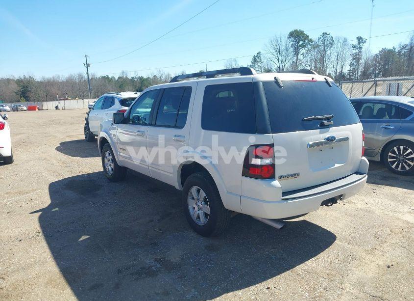 Photo 3 of 2008 Ford Explorer XLT (VIN 1FMEU63E58UA90704)