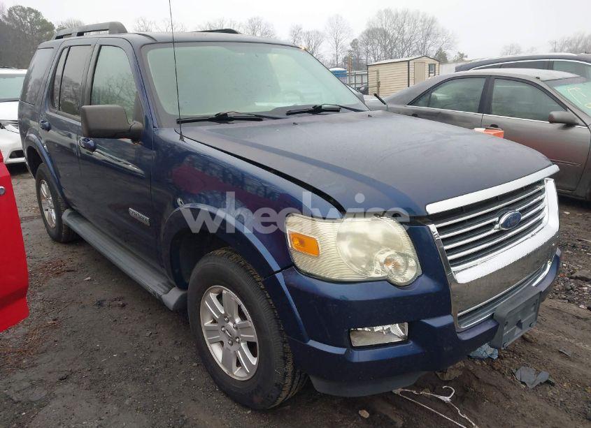 2008 Ford Explorer XLT (VIN 1FMEU63E68UB09129) main photo