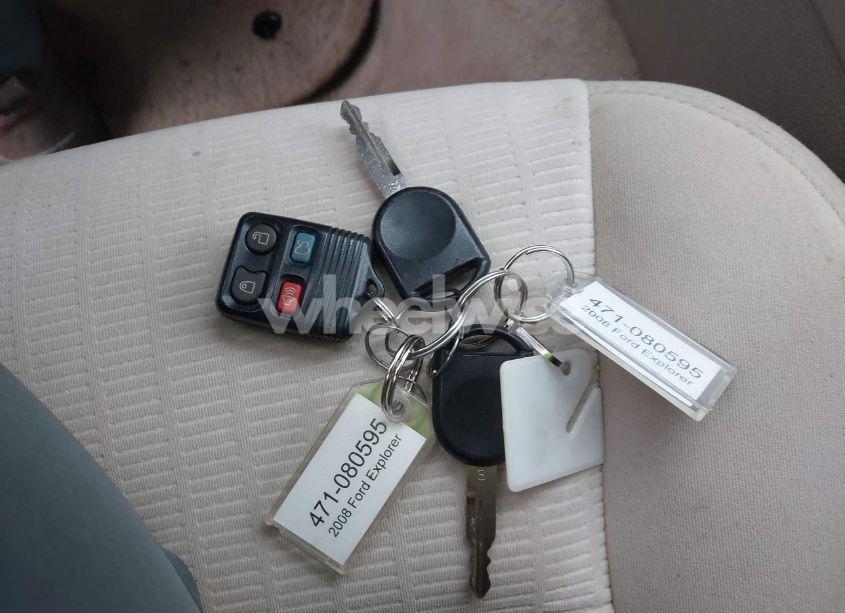 Photo 11 of 2008 Ford Explorer XLT (VIN 1FMEU63E68UB09129)