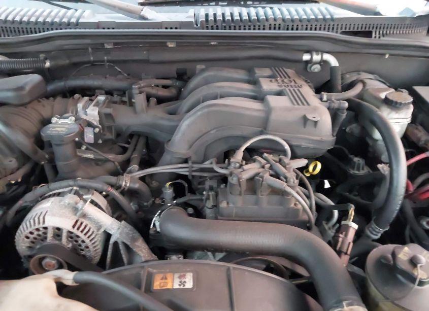 Photo 10 of 2006 Ford Explorer XLT (VIN 1FMEU63E76UA29139)