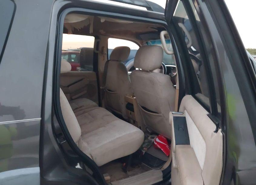 Photo 8 of 2006 Ford Explorer XLT (VIN 1FMEU63E76UA29139)
