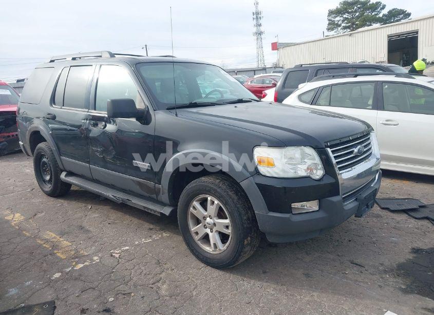 2006 Ford Explorer XLT (VIN 1FMEU63E76UA57295) main photo