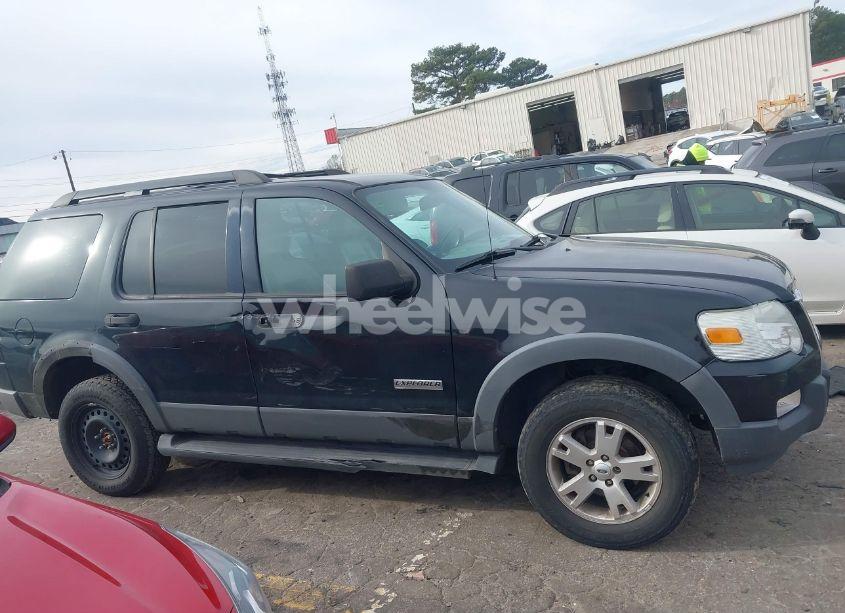 Photo 13 of 2006 Ford Explorer XLT (VIN 1FMEU63E76UA57295)
