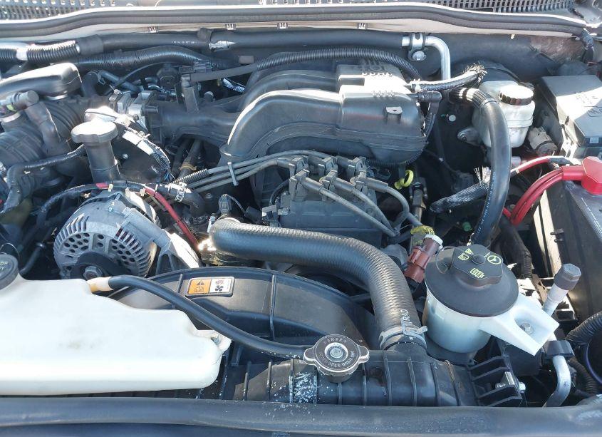 Photo 10 of 2006 Ford Explorer XLT (VIN 1FMEU63E86UB55610)