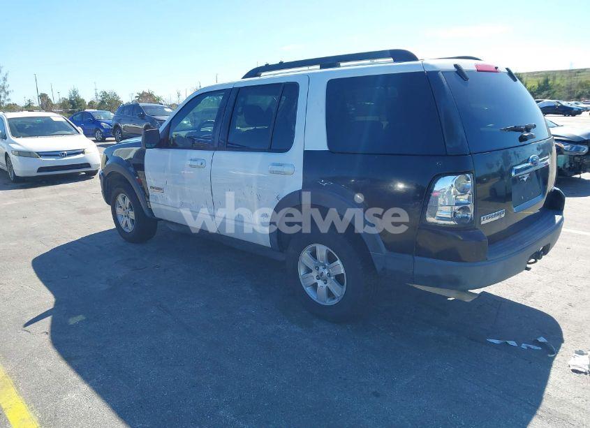Photo 3 of 2007 Ford Explorer XLT (VIN 1FMEU63E87UA87522)