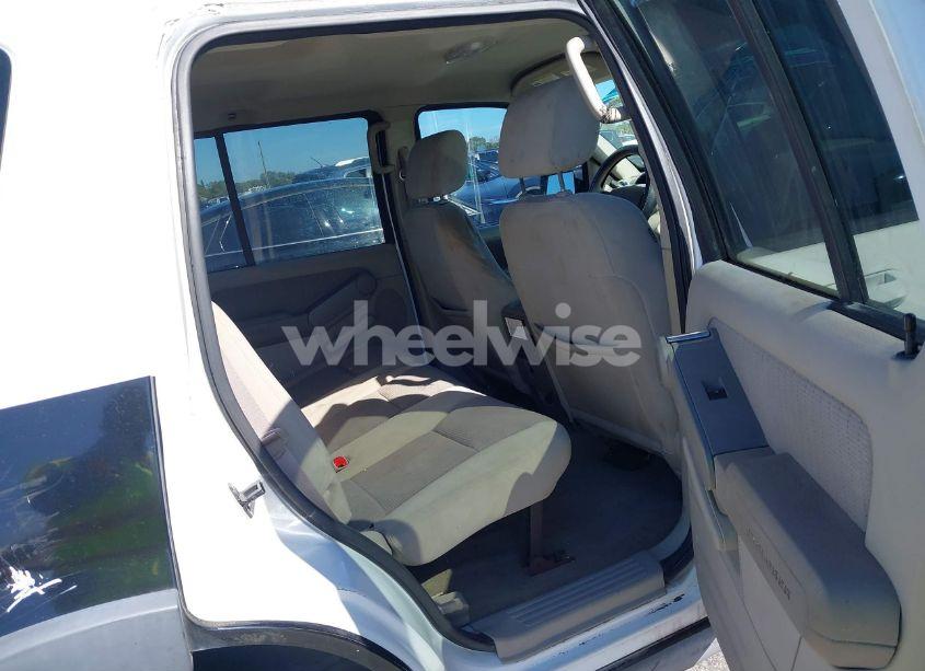 Photo 8 of 2007 Ford Explorer XLT (VIN 1FMEU63E87UA87522)