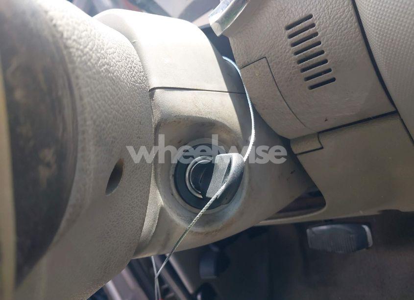 Photo 11 of 2006 Ford Explorer XLT (VIN 1FMEU63E96UA34987)