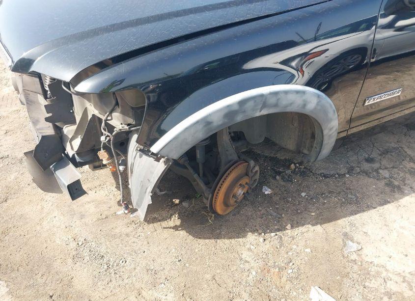 Photo 19 of 2007 Ford Explorer XLT (VIN 1FMEU63E97UB50966)