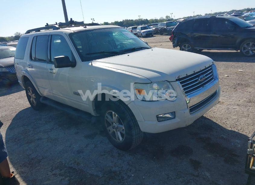 2008 Ford Explorer XLT (VIN 1FMEU63E98UA49959) main photo