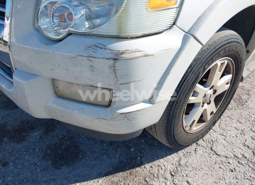 Photo 12 of 2008 Ford Explorer XLT (VIN 1FMEU63E98UA49959)