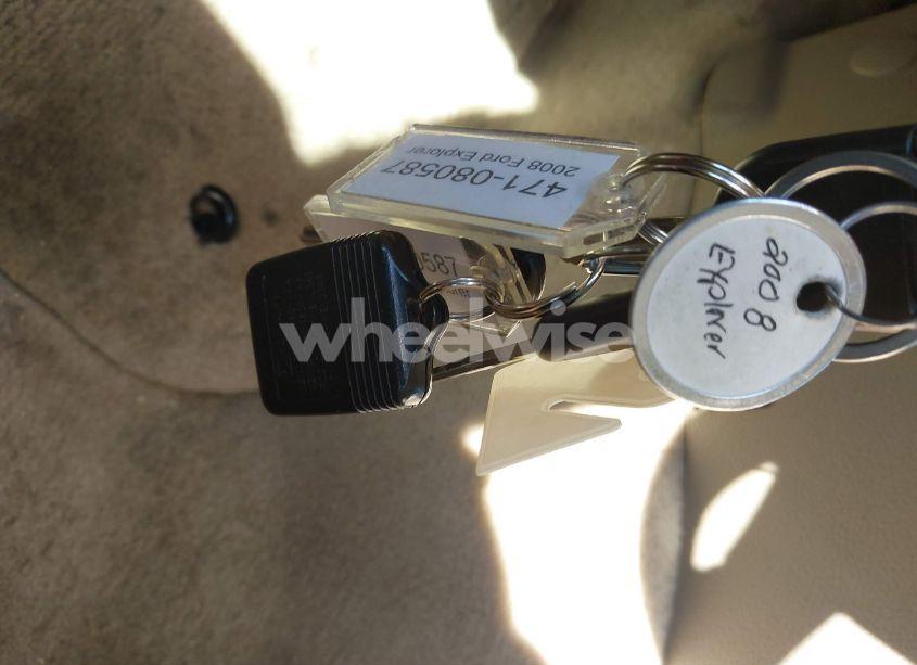 Photo 11 of 2008 Ford Explorer XLT (VIN 1FMEU63E98UA90706)