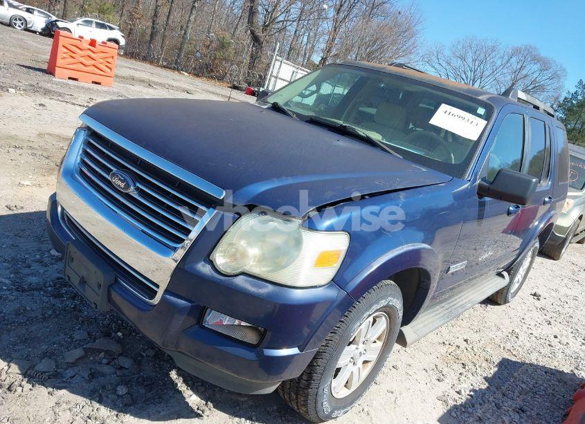 Photo 2 of 2008 Ford Explorer XLT (VIN 1FMEU63E98UA90706)