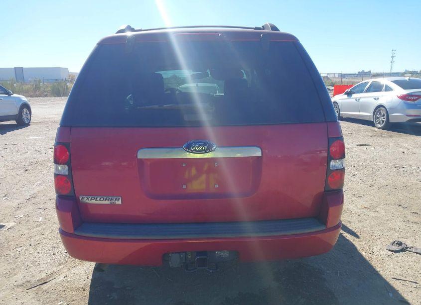 Photo 16 of 2008 Ford Explorer XLT (VIN 1FMEU63EX8UA69637)