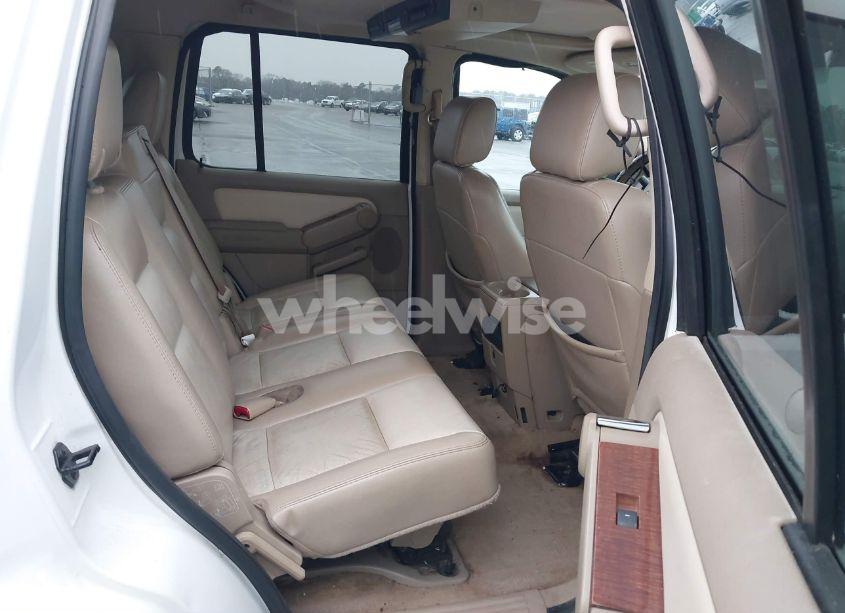 Photo 8 of 2007 Ford Explorer EDDIE BAUER (VIN 1FMEU64897UA35759)