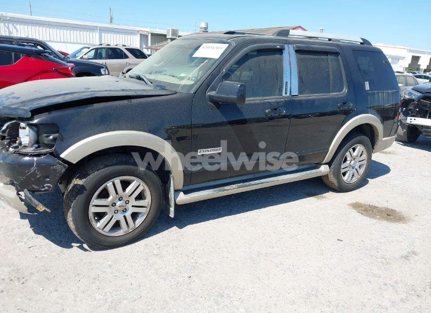 Photo 2 of 2006 Ford Explorer EDDIE BAUER (VIN 1FMEU64E06UA38084)