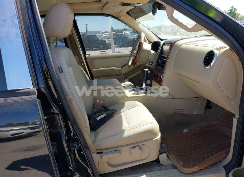 Photo 5 of 2006 Ford Explorer EDDIE BAUER (VIN 1FMEU64E06UA38084)