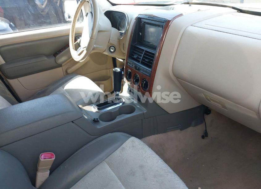 Photo 5 of 2006 Ford Explorer EDDIE BAUER (VIN 1FMEU64E06UB22941)