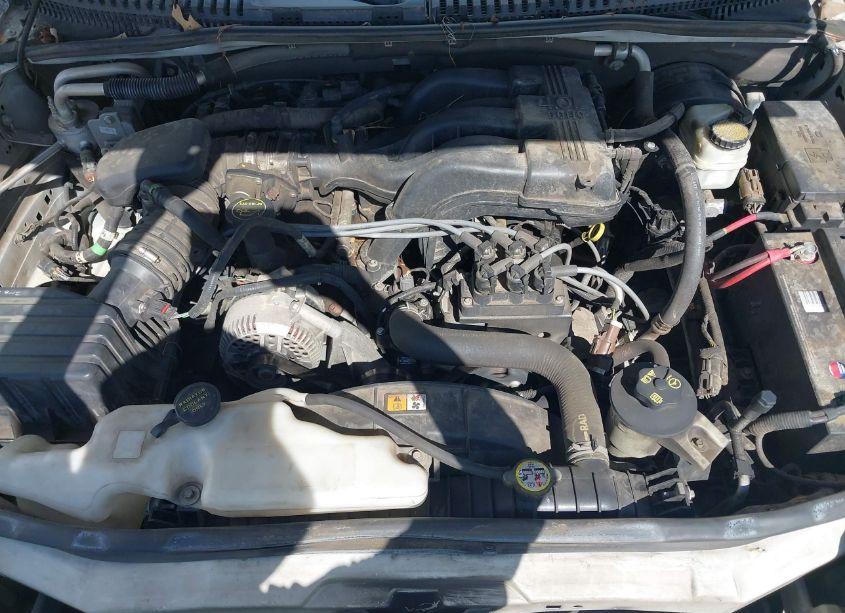 Photo 10 of 2006 Ford Explorer EDDIE BAUER (VIN 1FMEU64E26UB33634)
