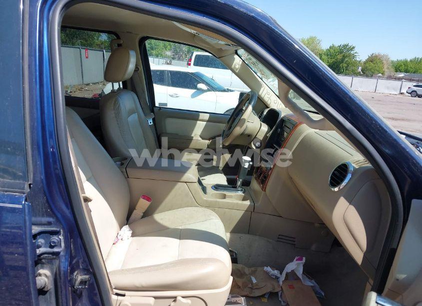 Photo 5 of 2008 Ford Explorer EDDIE BAUER (VIN 1FMEU64E28UA00911)