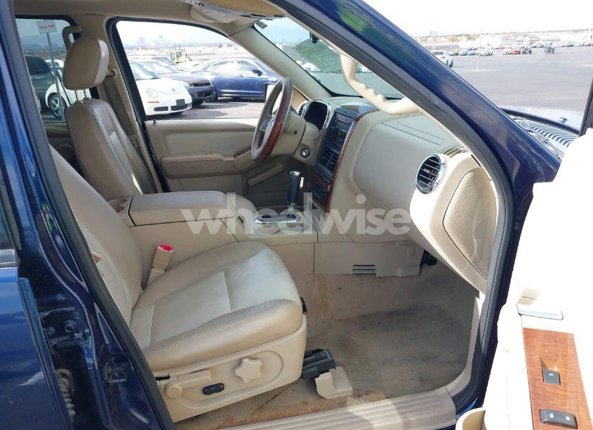 Photo 5 of 2006 Ford Explorer EDDIE BAUER (VIN 1FMEU64E46UA39383)