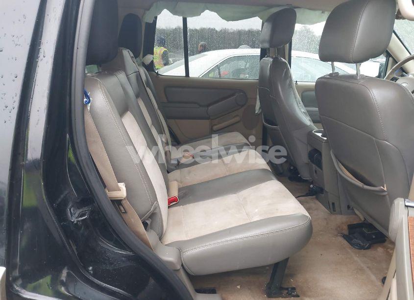 Photo 8 of 2007 Ford Explorer EDDIE BAUER (VIN 1FMEU64E47UA62597)
