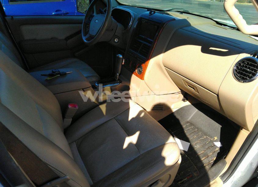 Photo 5 of 2007 Ford Explorer EDDIE BAUER (VIN 1FMEU64E47UB61890)