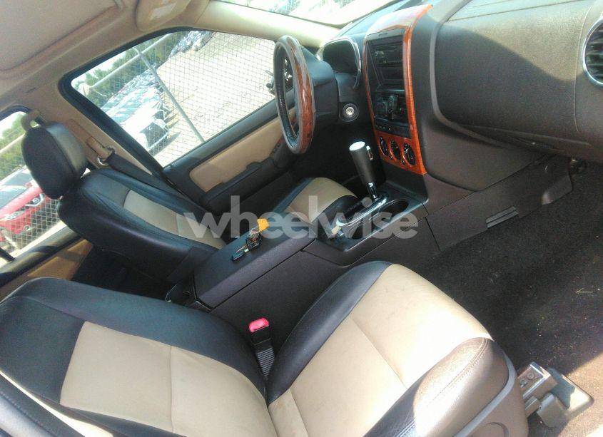 Photo 5 of 2008 Ford Explorer EDDIE BAUER (VIN 1FMEU64E48UA65324)