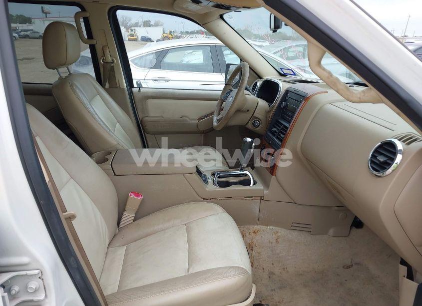 Photo 5 of 2008 Ford Explorer EDDIE BAUER (VIN 1FMEU64E58UA45857)