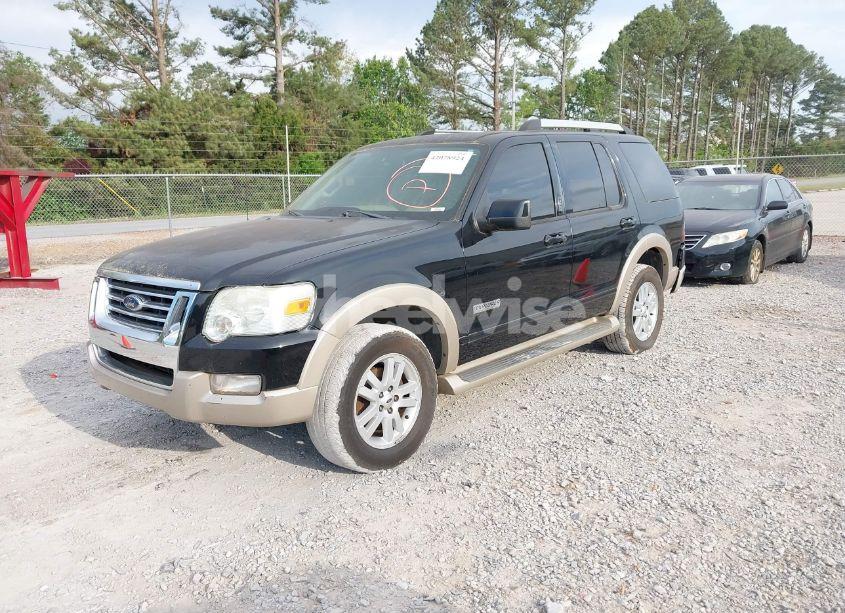 Photo 2 of 2007 Ford Explorer EDDIE BAUER (VIN 1FMEU64E67UA69096)
