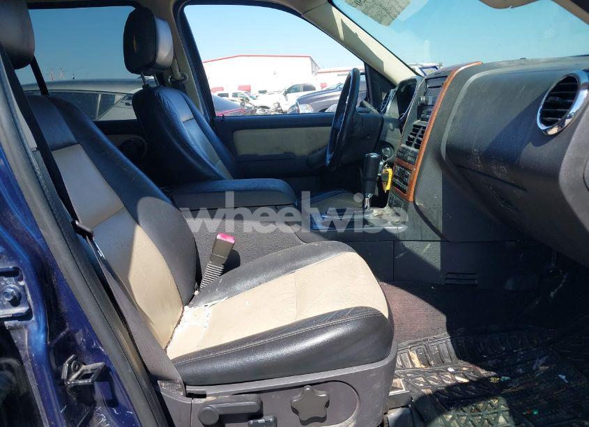 Photo 5 of 2008 Ford Explorer EDDIE BAUER (VIN 1FMEU64E68UA33359)