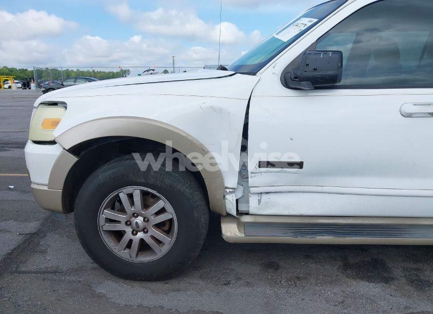 Photo 15 of 2006 Ford Explorer EDDIE BAUER (VIN 1FMEU64E76UA20438)