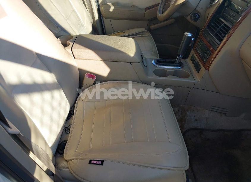 Photo 5 of 2007 Ford Explorer EDDIE BAUER (VIN 1FMEU64E77UB23473)