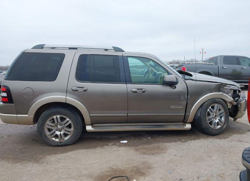 Photo 13 of 2006 Ford Explorer EDDIE BAUER (VIN 1FMEU64E86UB67996)