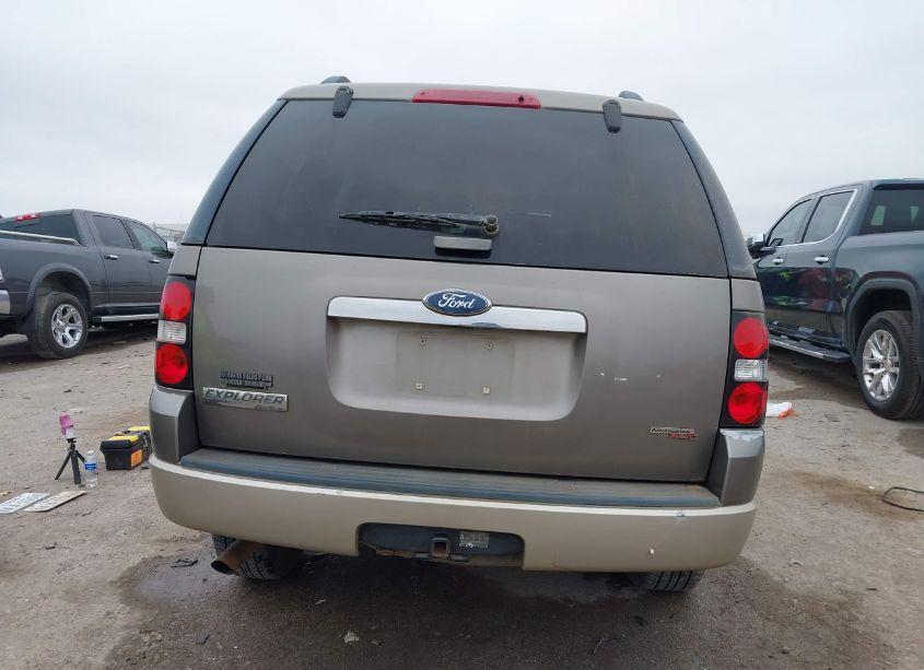Photo 16 of 2006 Ford Explorer EDDIE BAUER (VIN 1FMEU64E86UB67996)