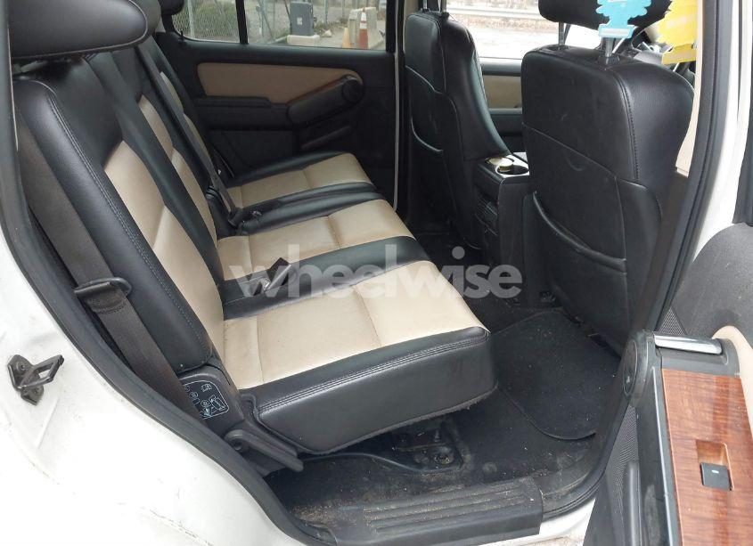 Photo 8 of 2008 Ford Explorer EDDIE BAUER (VIN 1FMEU64E98UA51192)