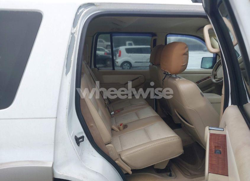 Photo 8 of 2006 Ford Explorer EDDIE BAUER (VIN 1FMEU64EX6UA91732)