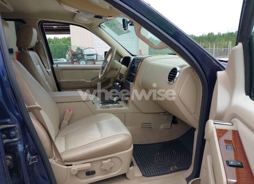 Photo 5 of 2006 Ford Explorer EDDIE BAUER (VIN 1FMEU64EX6UB24583)