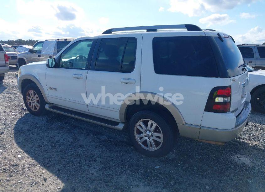 Photo 3 of 2007 Ford Explorer EDDIE BAUER (VIN 1FMEU64EX7UA89612)