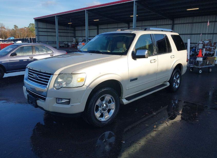 Photo 2 of 2006 Ford Explorer LIMITED (VIN 1FMEU65E06ZA18662)