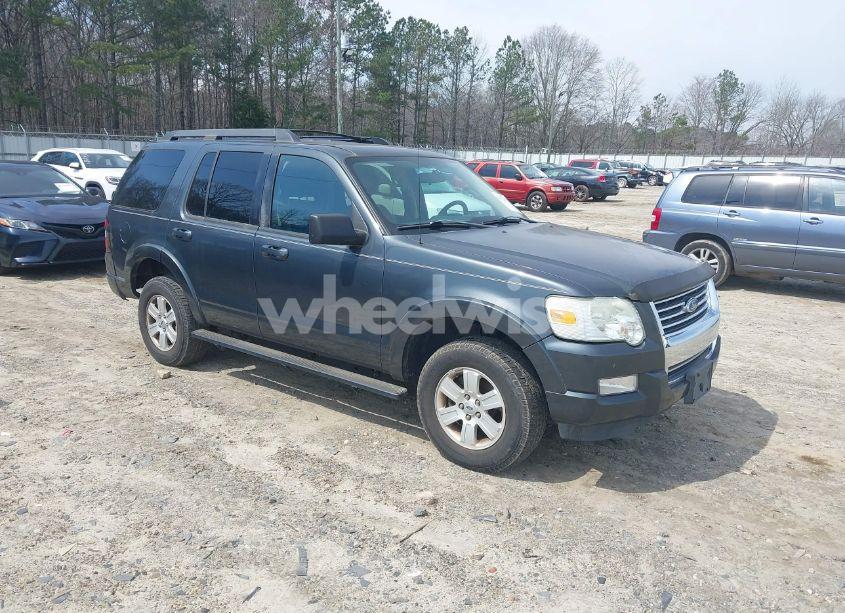 2010 Ford Explorer XLT (VIN 1FMEU6DE0AUA37719) main photo