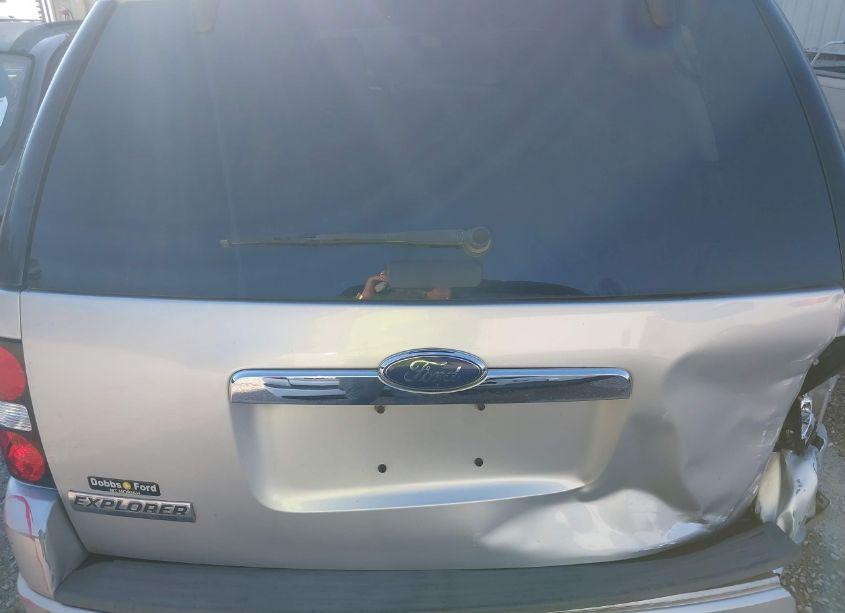 Photo 16 of 2010 Ford Explorer XLT (VIN 1FMEU6DE0AUA47103)