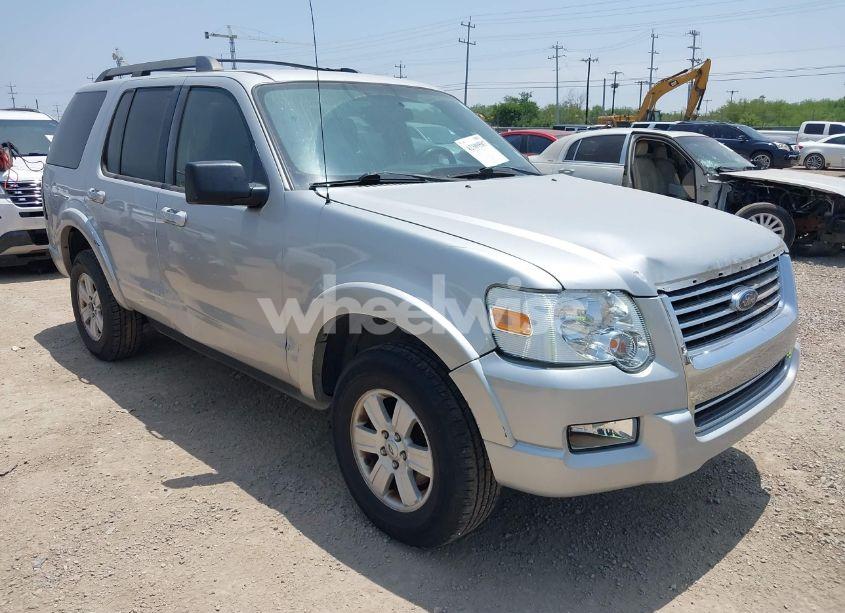 2010 Ford Explorer XLT (VIN 1FMEU6DE1AUA38927) main photo