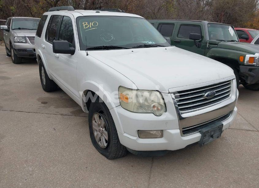 2010 Ford Explorer XLT (VIN 1FMEU6DE2AUA81978) main photo