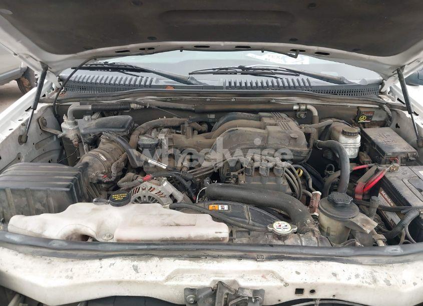 Photo 10 of 2010 Ford Explorer XLT (VIN 1FMEU6DE2AUA81978)