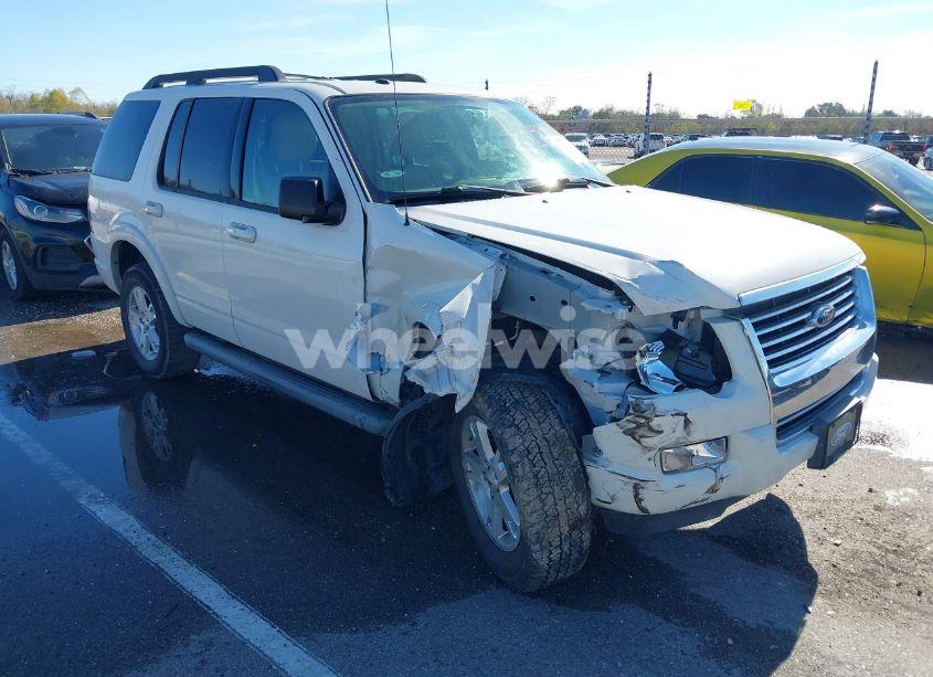 Photo 6 of 2010 Ford Explorer XLT (VIN 1FMEU6DE2AUA93242)