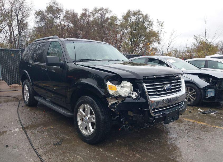 2010 Ford Explorer XLT (VIN 1FMEU6DE3AUA10255) main photo