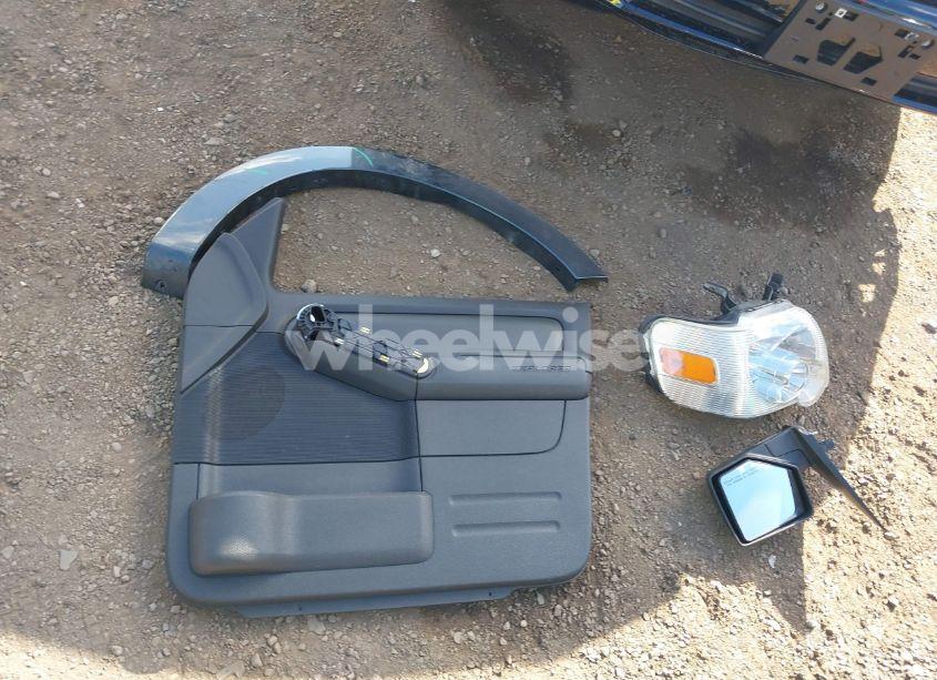 Photo 12 of 2010 Ford Explorer XLT (VIN 1FMEU6DE3AUA12250)