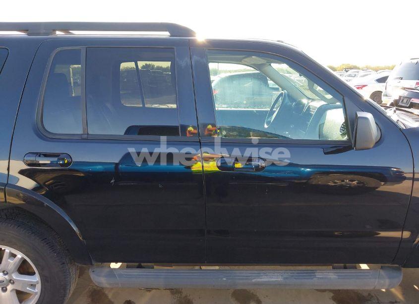 Photo 13 of 2010 Ford Explorer XLT (VIN 1FMEU6DE3AUA83092)